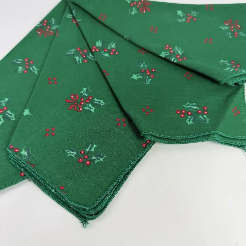 Set 4 Vintage Green Red Holly Christmas Dinner Napkins Cotton 15